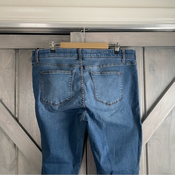 Lularoe Skinny Medium Wash Denim Size 40‎ - Picture 7 of 8